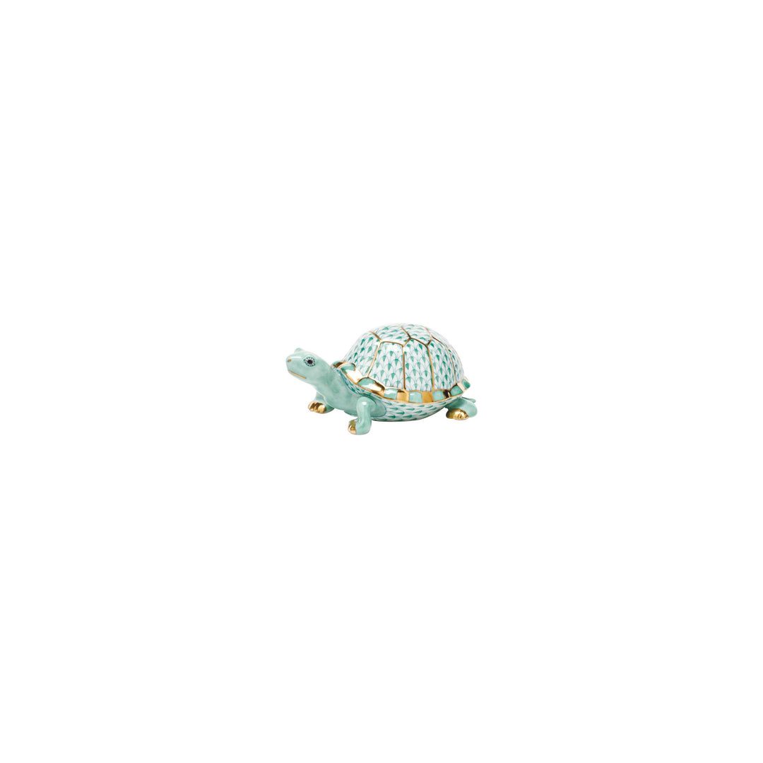 Fishnet Small Box Turtle Figurine, Green