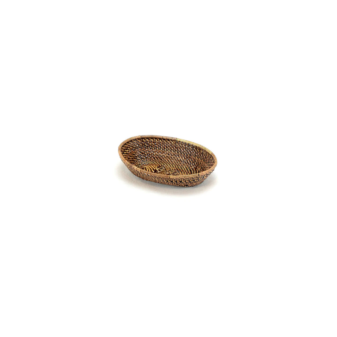 Woven Oval Bread Basket with Scalloped Edge Medium