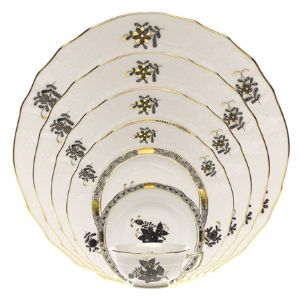Chinese Bouquet Black Service Plate