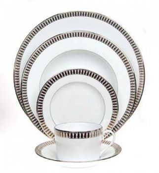 Plumes Platinum Dinner Plate Large