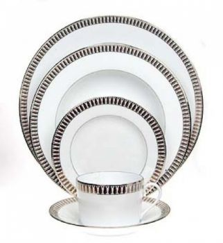 Plumes Platinum Cup & Saucer