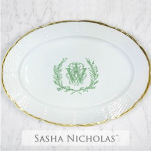 Weave Gold Oval Platter with Couture Wreath in Green